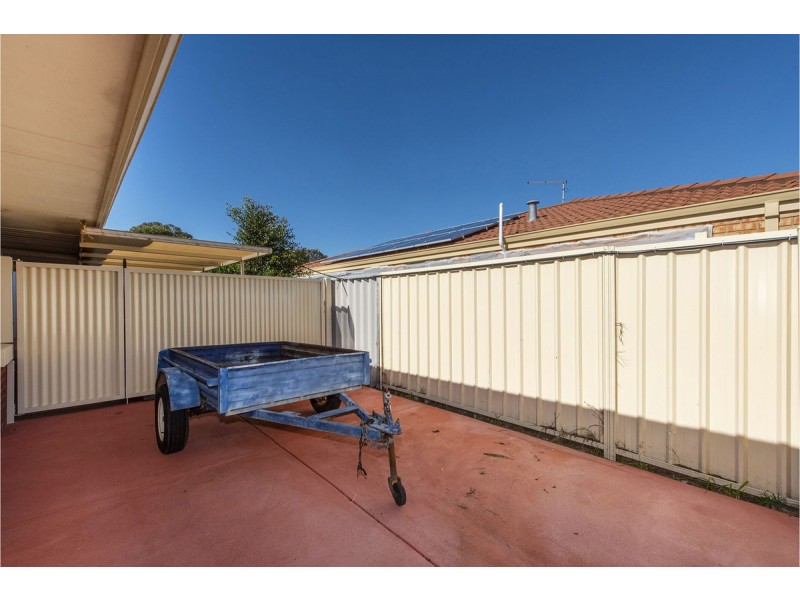 32 Regent Drive, Wannanup WA 6210