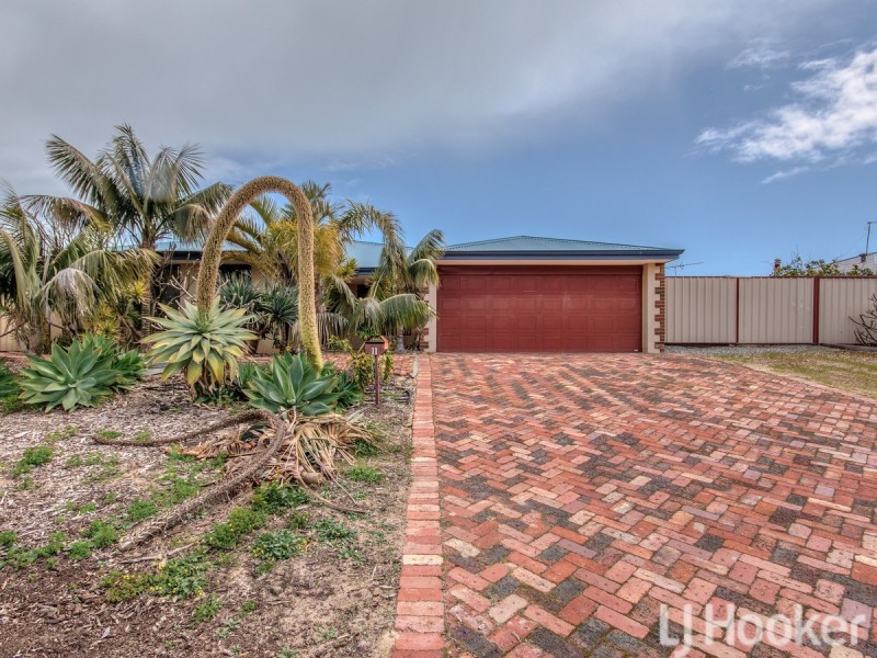 11 Mileura Street, Golden Bay WA 6174