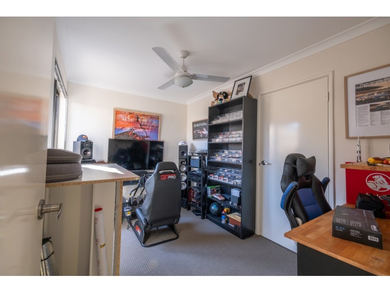 285 Pebble Beach Boulevard, Meadow Springs WA 6210