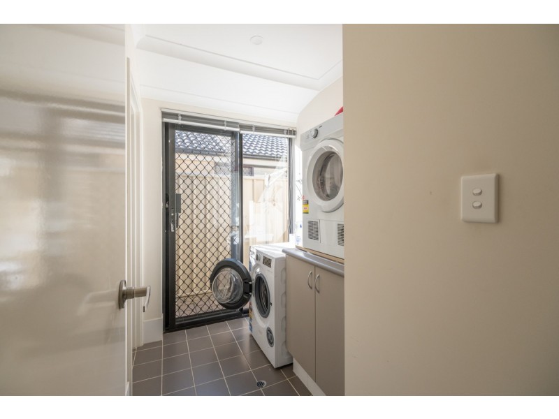 285 Pebble Beach Boulevard, Meadow Springs WA 6210