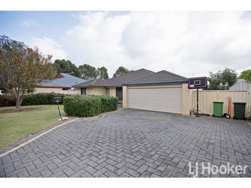 14 Cuballing Retreat, Dawesville WA 6211