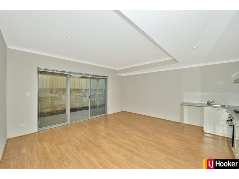 4/9 Lanyon Street, Mandurah WA 6210