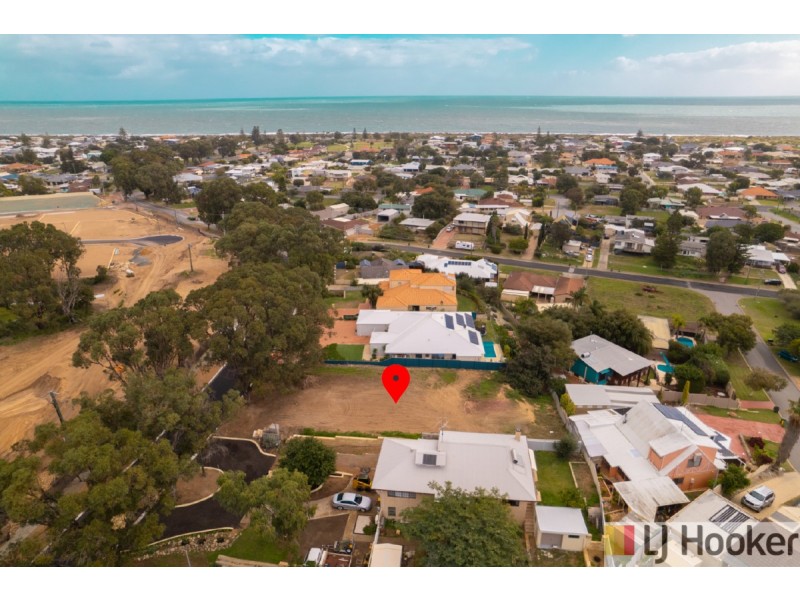42 Madora Beach Road, Madora Bay WA 6210
