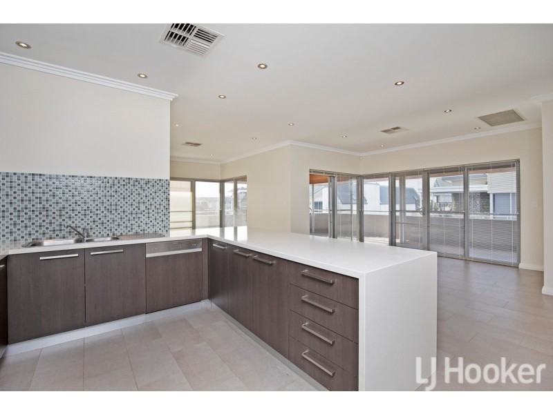 4/15 Treviso Mews, Mandurah WA 6210