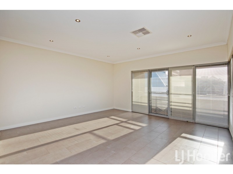 4/15 Treviso Mews, Mandurah WA 6210