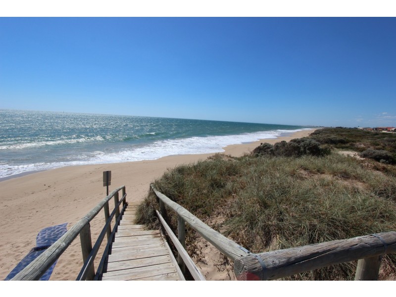 19 Quendamia Lane, Mandurah WA 6210