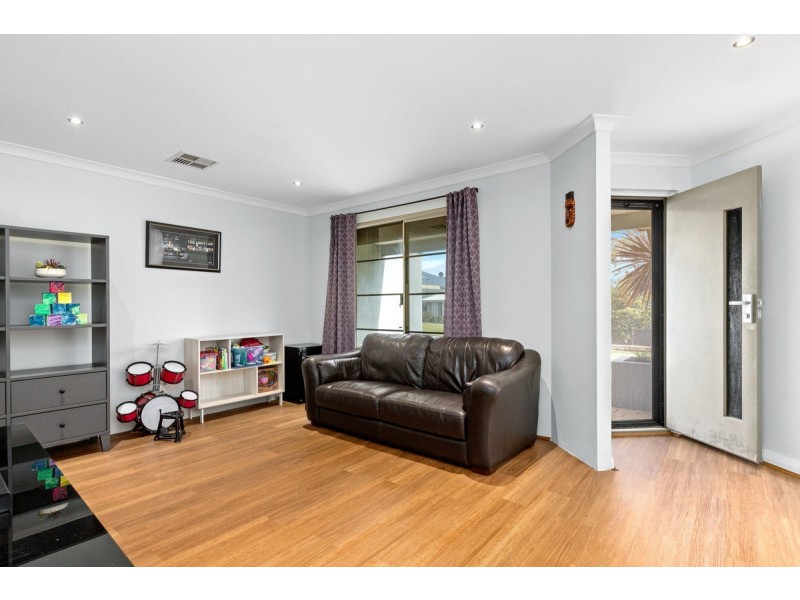 16 Borealis Drive, Baldivis WA 6171