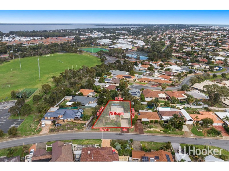 55 Mahogany Drive, Halls Head WA 6210