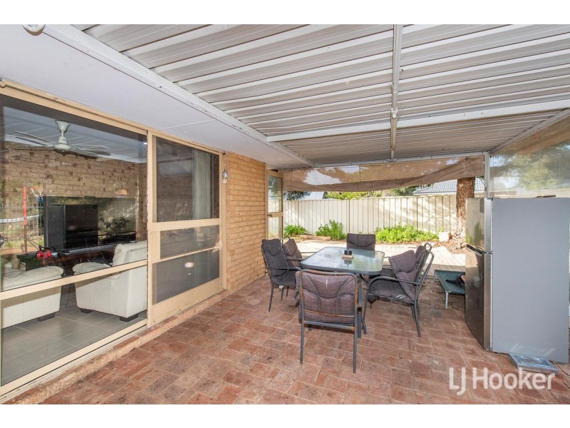 55 Mahogany Drive, Halls Head WA 6210