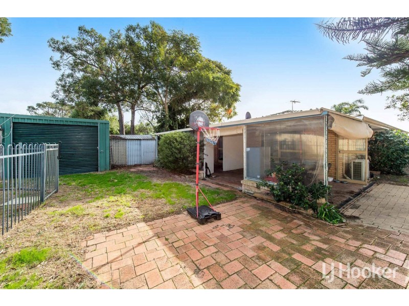 55 Mahogany Drive, Halls Head WA 6210
