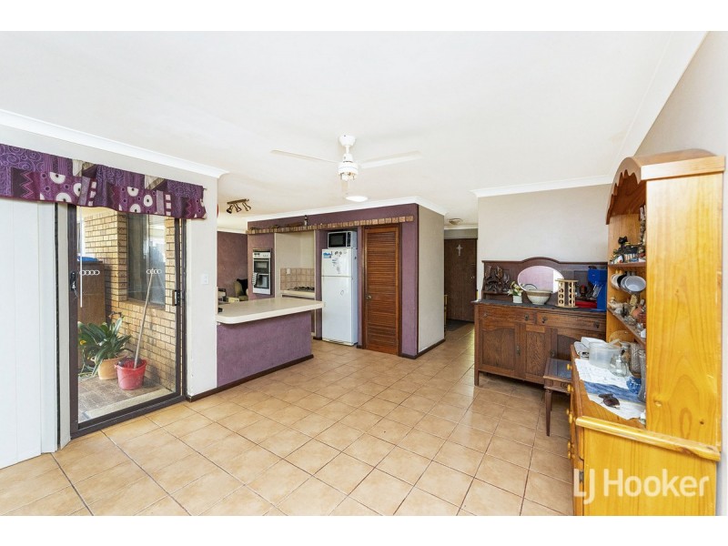 1 Aberdeen Close, Halls Head WA 6210