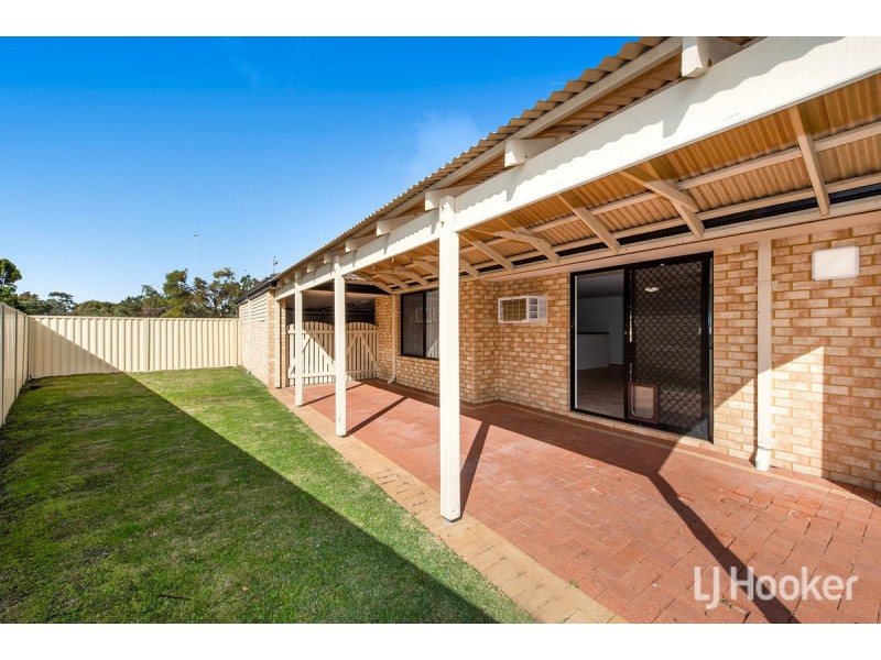 61 Templetonia Promenade, Halls Head WA 6210