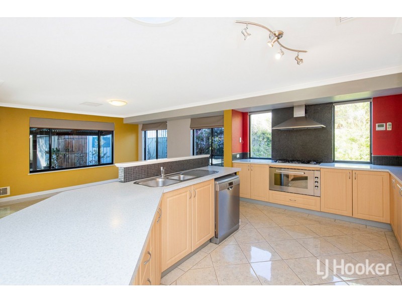 6 Hazelmere Drive, Dawesville WA 6211