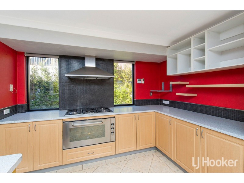 6 Hazelmere Drive, Dawesville WA 6211