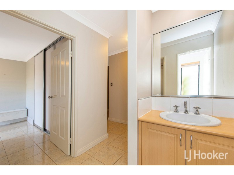 6 Hazelmere Drive, Dawesville WA 6211