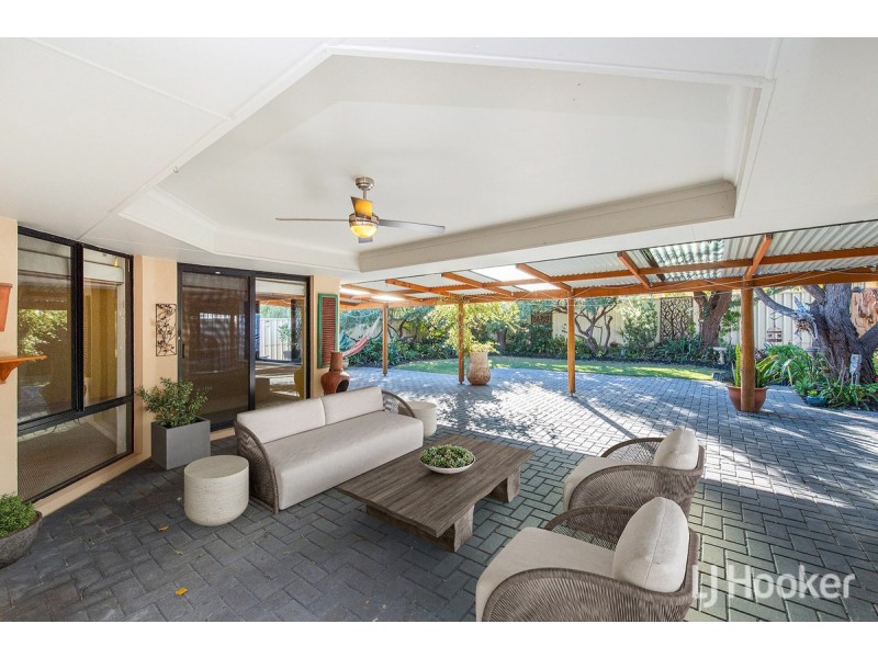 6 Hazelmere Drive, Dawesville WA 6211