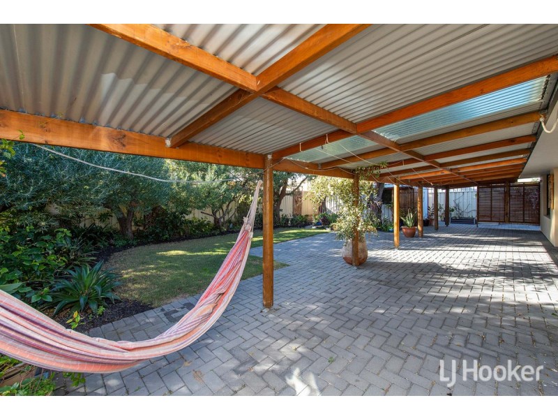 6 Hazelmere Drive, Dawesville WA 6211