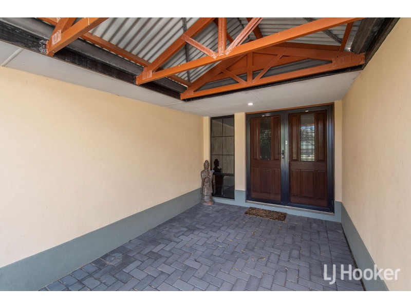 6 Hazelmere Drive, Dawesville WA 6211