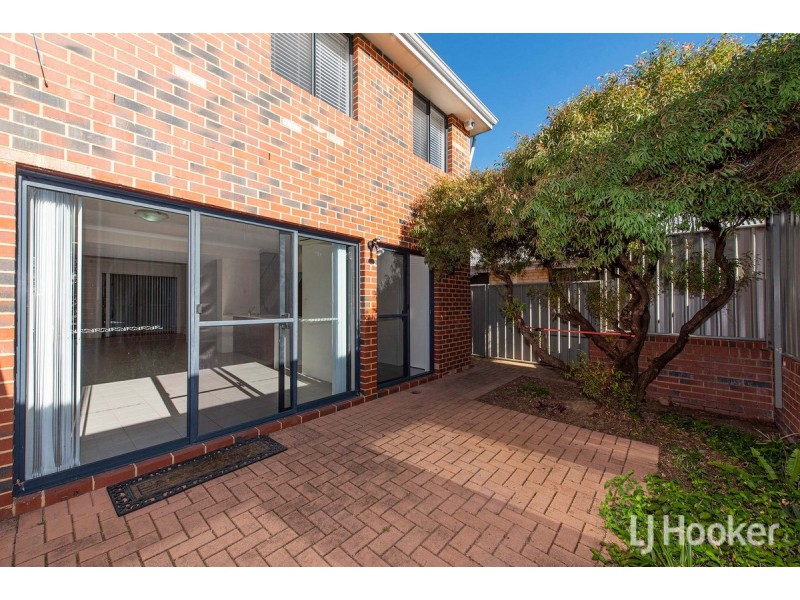 39/1 Mariners Cove Drive, Dudley Park WA 6210