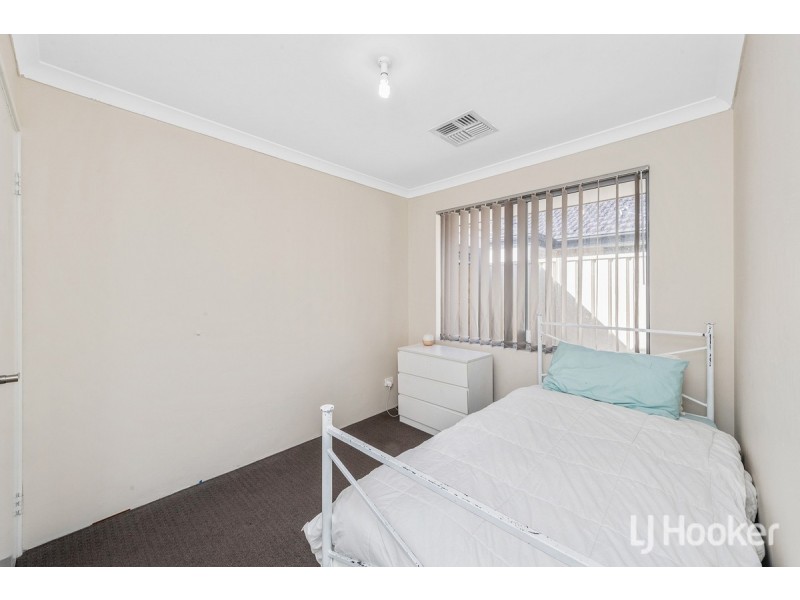 7 Bushlark Turn, Erskine WA 6210