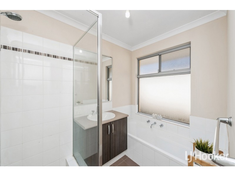 7 Bushlark Turn, Erskine WA 6210