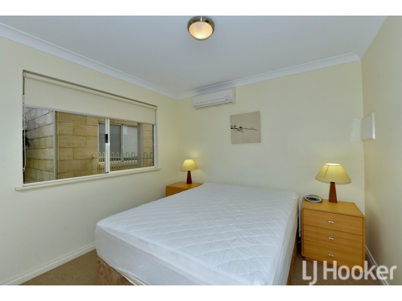 11/1 Lakes Crescent, South Yunderup WA 6208