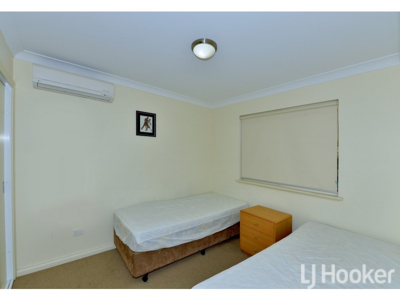 11/1 Lakes Crescent, South Yunderup WA 6208