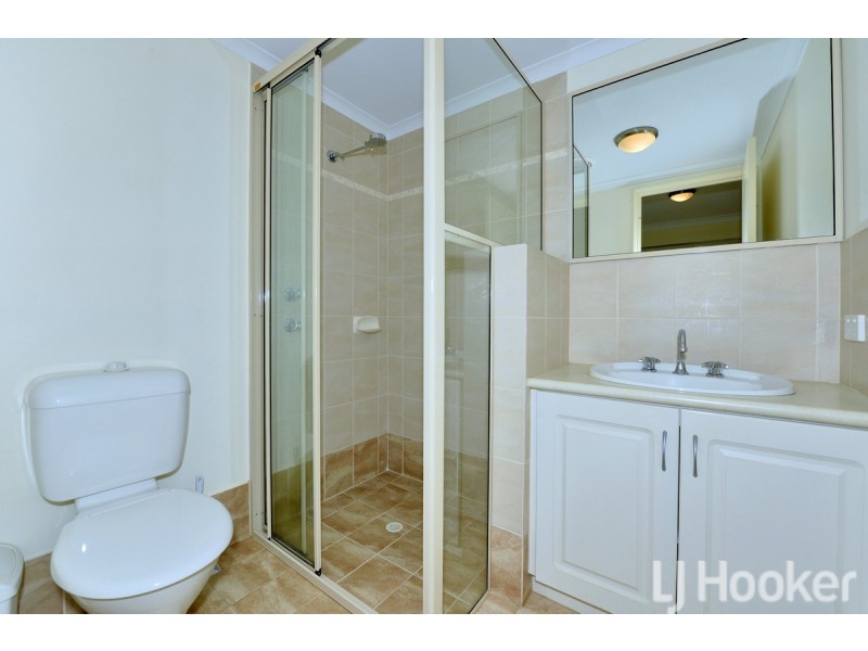 11/1 Lakes Crescent, South Yunderup WA 6208