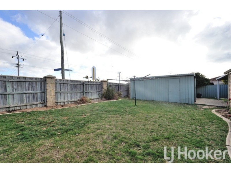 13 La Grange Place, Meadow Springs WA 6210