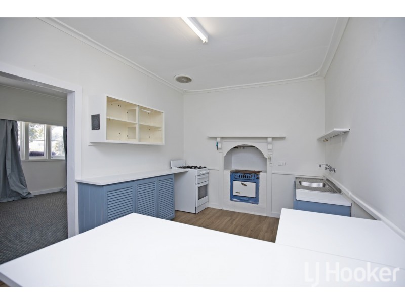 30 Linley Road, Wannanup WA 6210