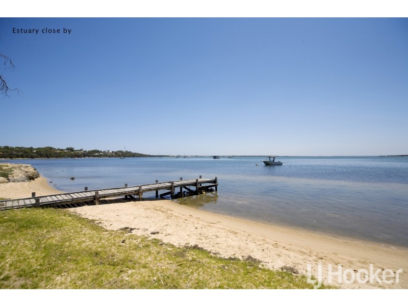 30 Linley Road, Wannanup WA 6210