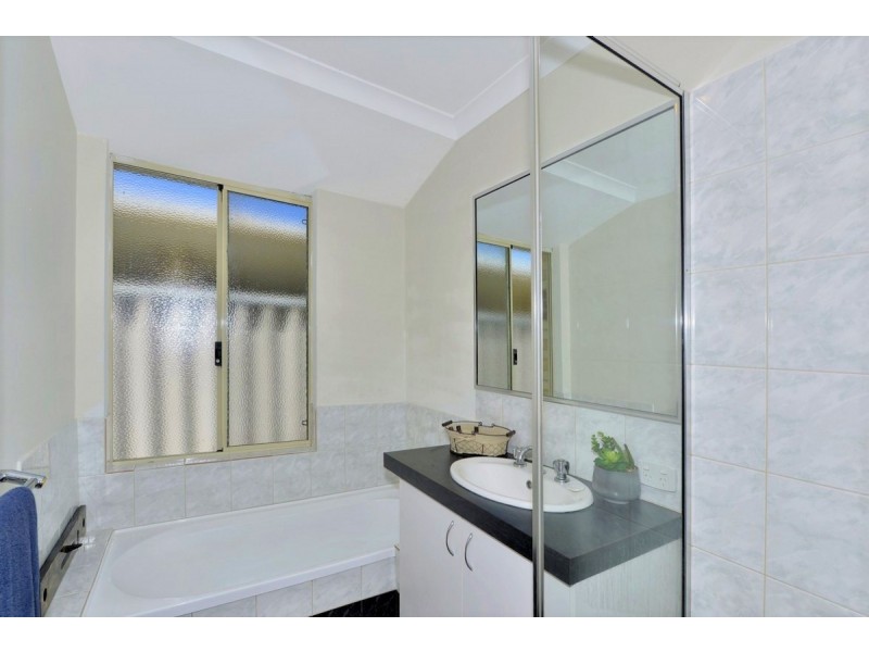 9 Marungi Way, Greenfields WA 6210