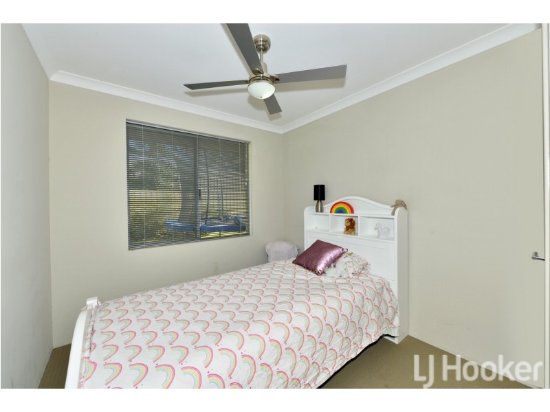 16 Honeydew Trail, Wannanup WA 6210