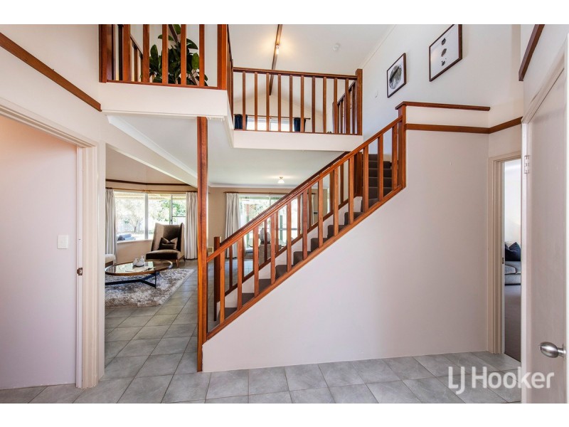 29 Admiralty Crescent, Halls Head WA 6210