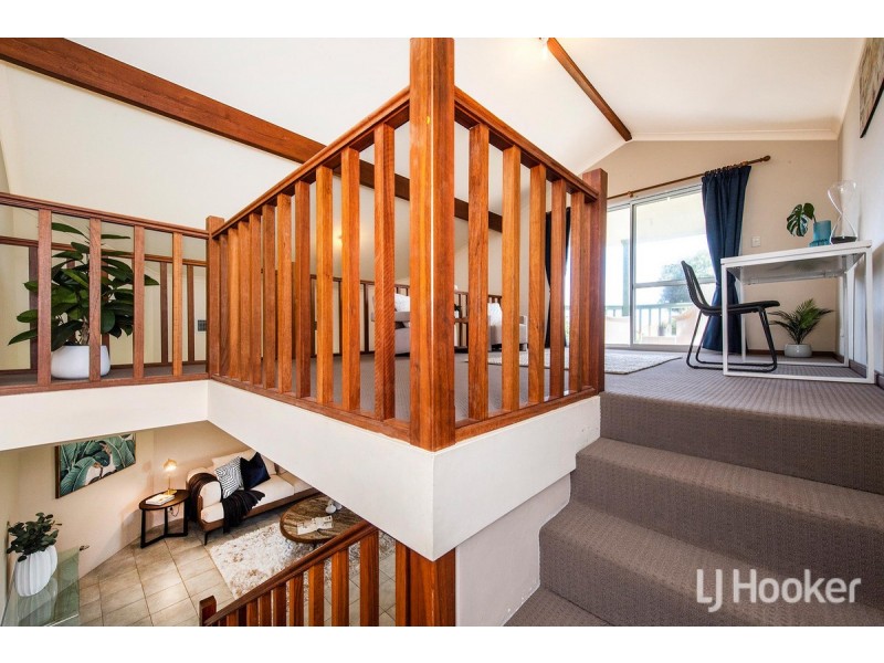 29 Admiralty Crescent, Halls Head WA 6210