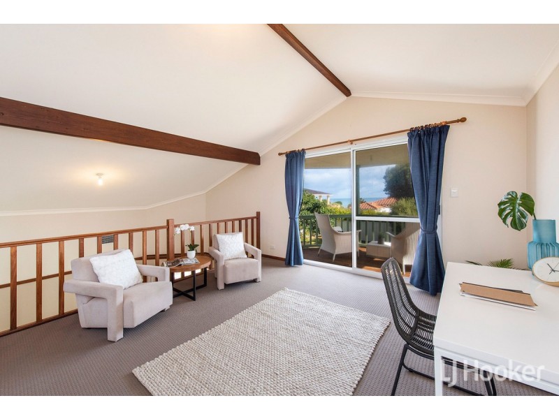 29 Admiralty Crescent, Halls Head WA 6210