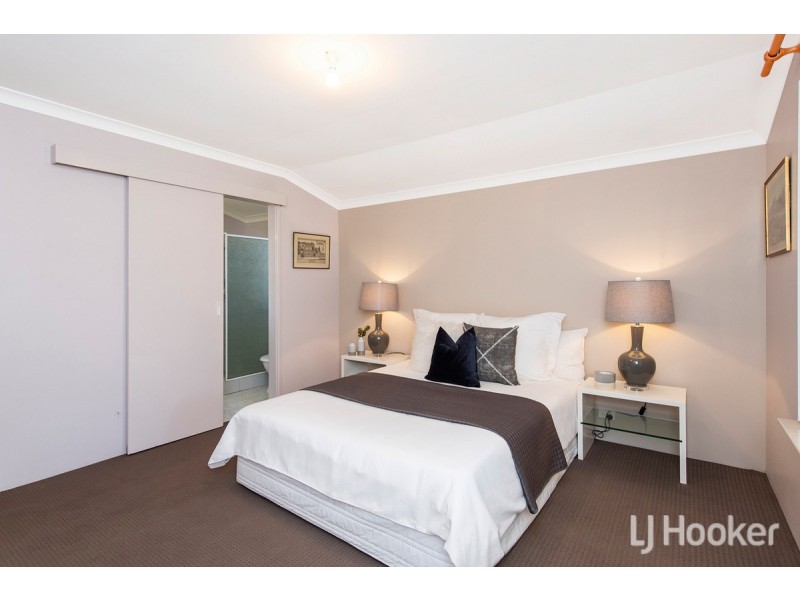 29 Admiralty Crescent, Halls Head WA 6210