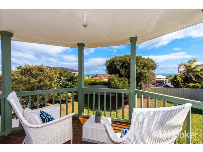 29 Admiralty Crescent, Halls Head WA 6210