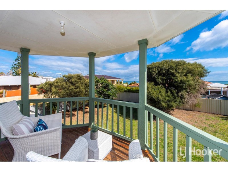 29 Admiralty Crescent, Halls Head WA 6210