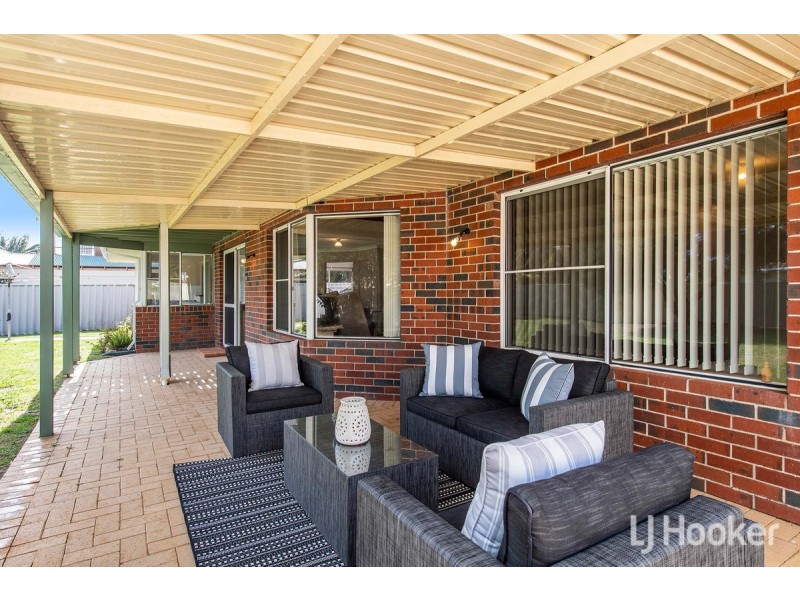 29 Admiralty Crescent, Halls Head WA 6210