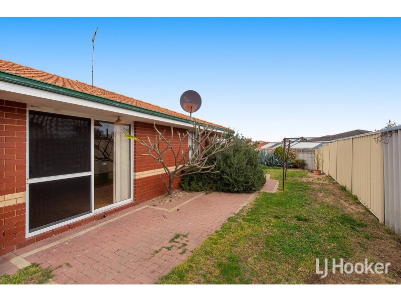 1/6 Bucentaur Place, Halls Head WA 6210