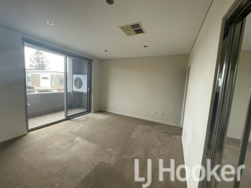 2/15 Treviso Mews, Mandurah WA 6210