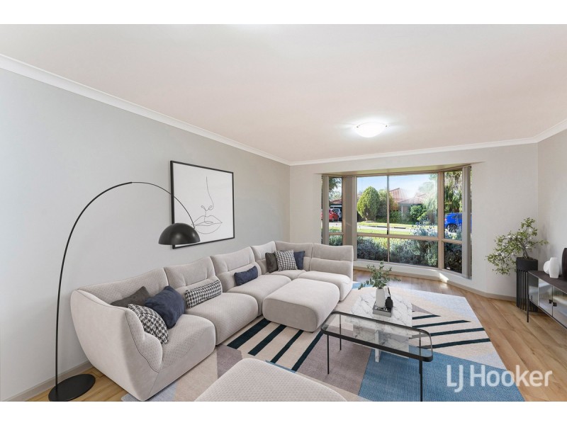 17 Lilac Green, Halls Head WA 6210