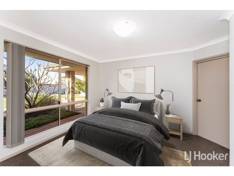 17 Lilac Green, Halls Head WA 6210
