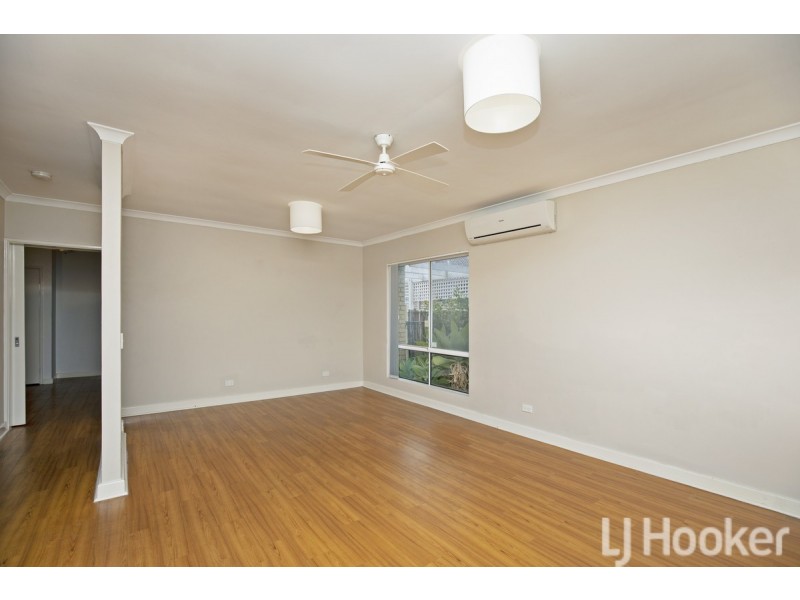193 Mclarty Road, Halls Head WA 6210