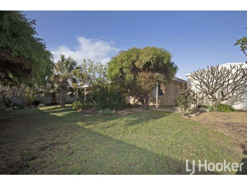 193 Mclarty Road, Halls Head WA 6210