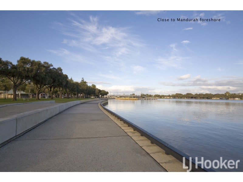 1 Royce Road, Greenfields WA 6210