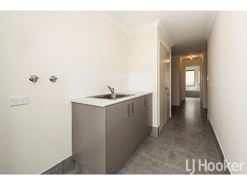 28 Lakeway Retreat, Dawesville WA 6211