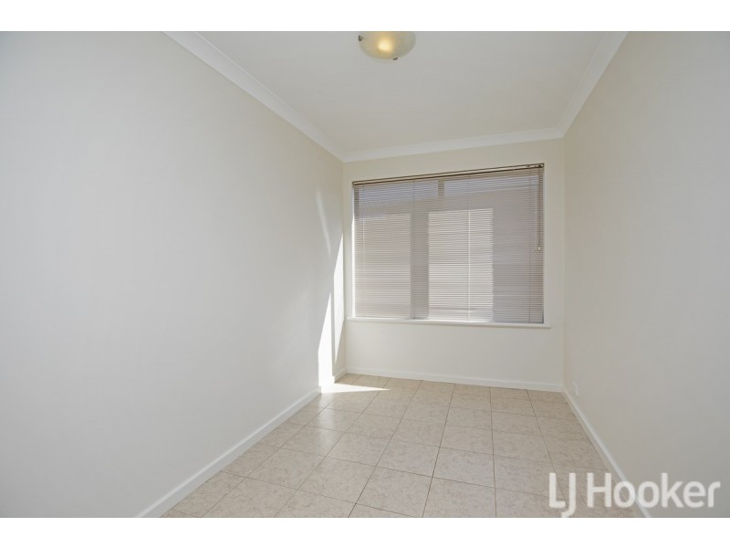 70 Chatsworth Drive, Erskine WA 6210