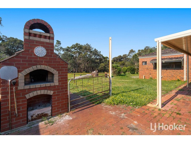 25 Matthie Road, Barragup WA 6209